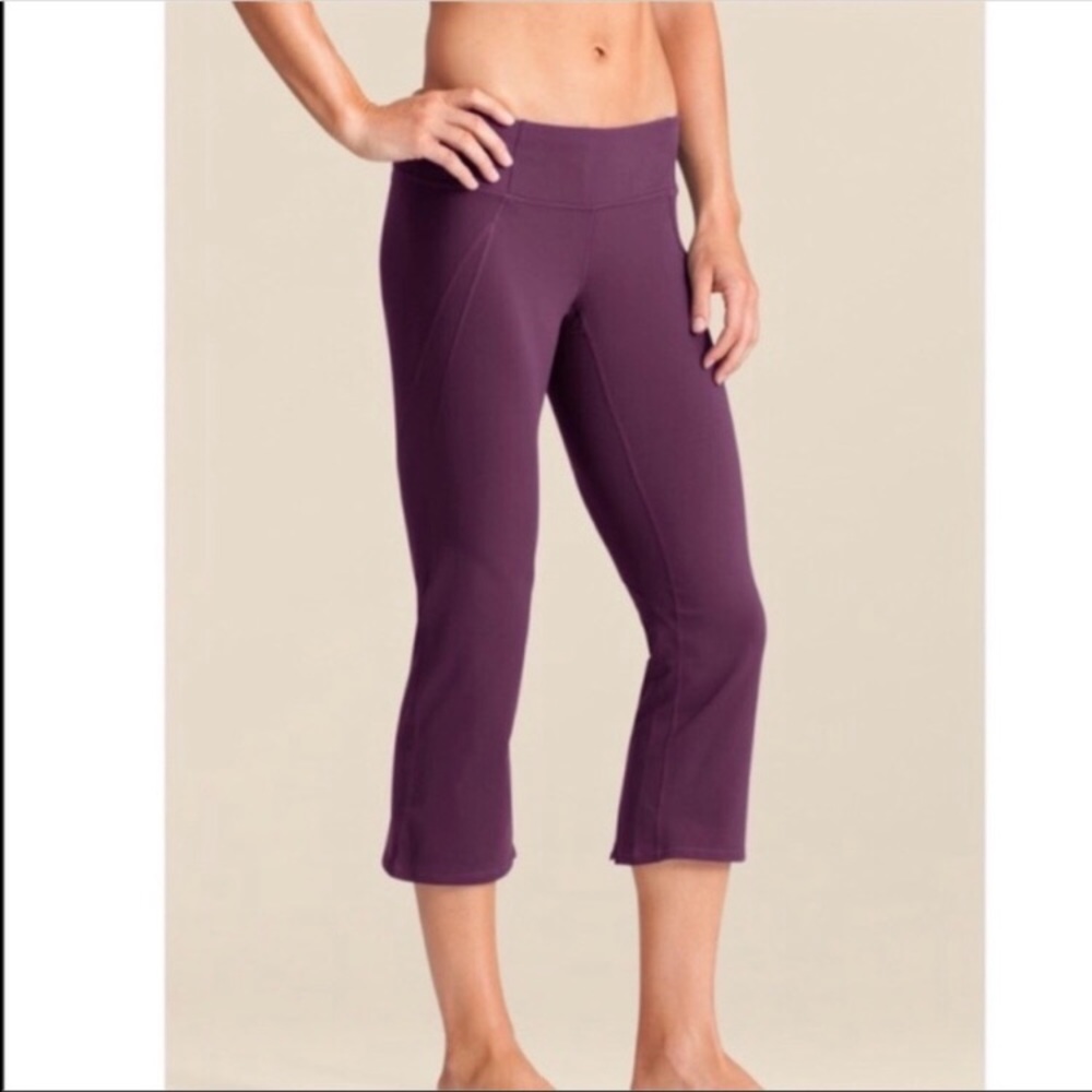 HP 1/15!! Athleta Power Ananda Crop Leggings